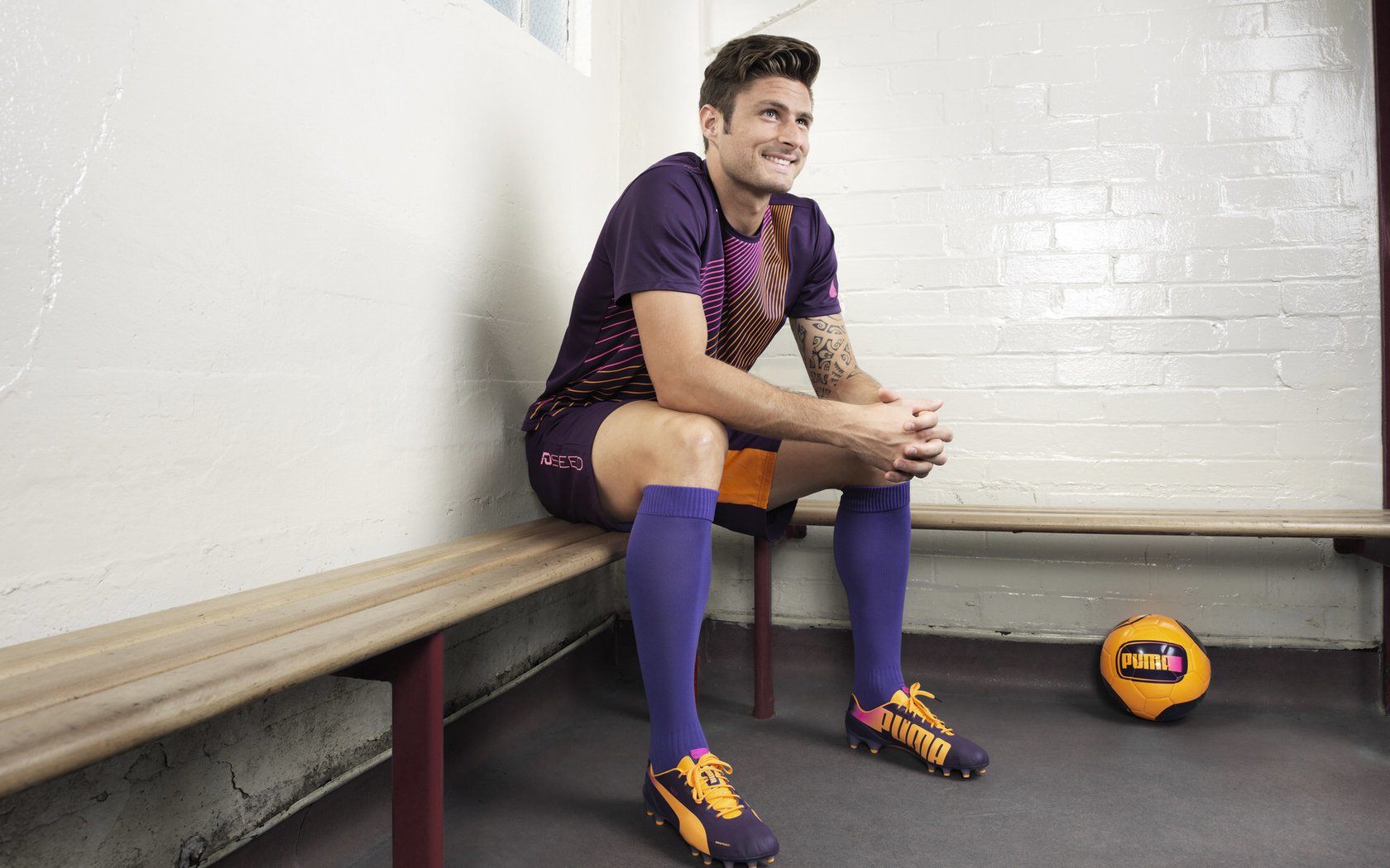 爱游戏中国官方登录入口网站-乌拉圭男足在巴黎奥运会上表现出色，赢得铜牌，乌拉圭足球奥运冠军